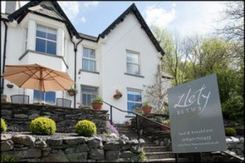 Llety Betws Hotel Екстериор снимка