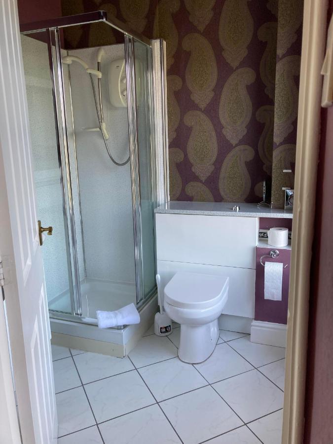 Llety Betws Hotel Екстериор снимка